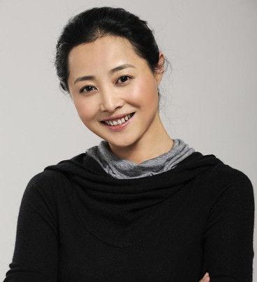 沈苹个人资料,才华横溢的艺术家，艺术领域的璀璨明珠