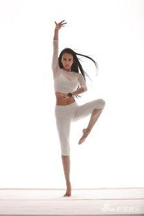 功夫瑜伽诺敏出水照片